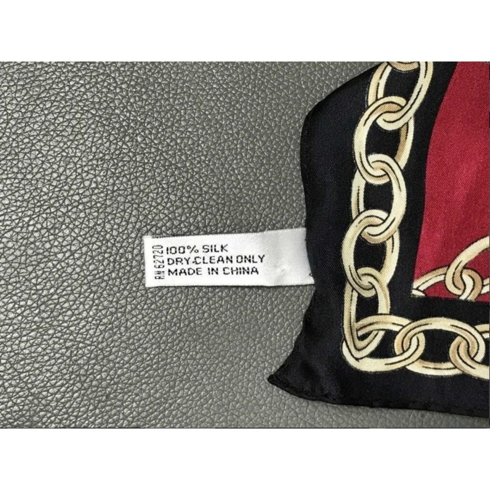 Oscar de la Renta Silk Scarf Chain Link Geometric Burgundy Black Gold Squarev - Picture 3 of 4